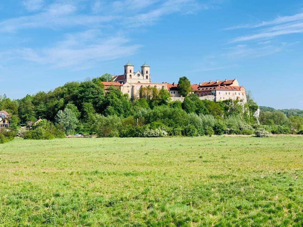 Pokoje W Starej Karczmie Liszki Exterior foto